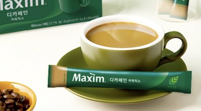 Instant Coffee Maxim Mocha Gold Mild Coffee Mix, 12g x 50 Sticks (50T, Decaffeinated Coffee Mix)